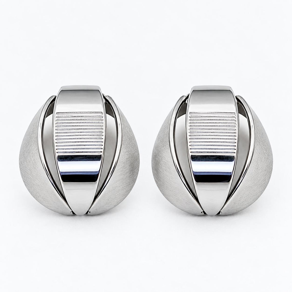 Collar Plateado Con Aretes CPA1