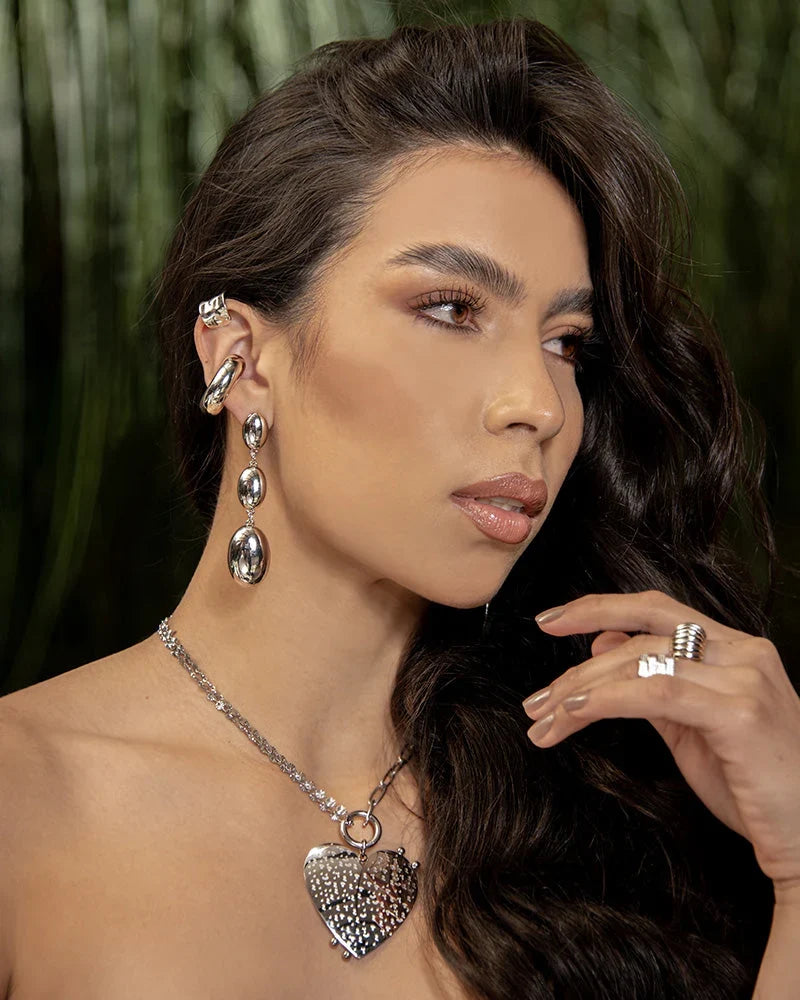 Collares
