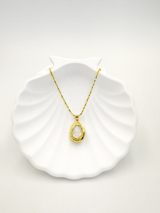 Collar Dorado sin Aretes CDS1