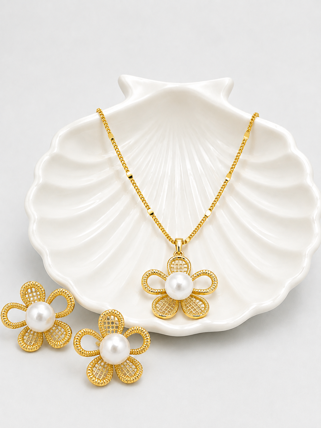 Collar Dorado Con Aretes CDA 9